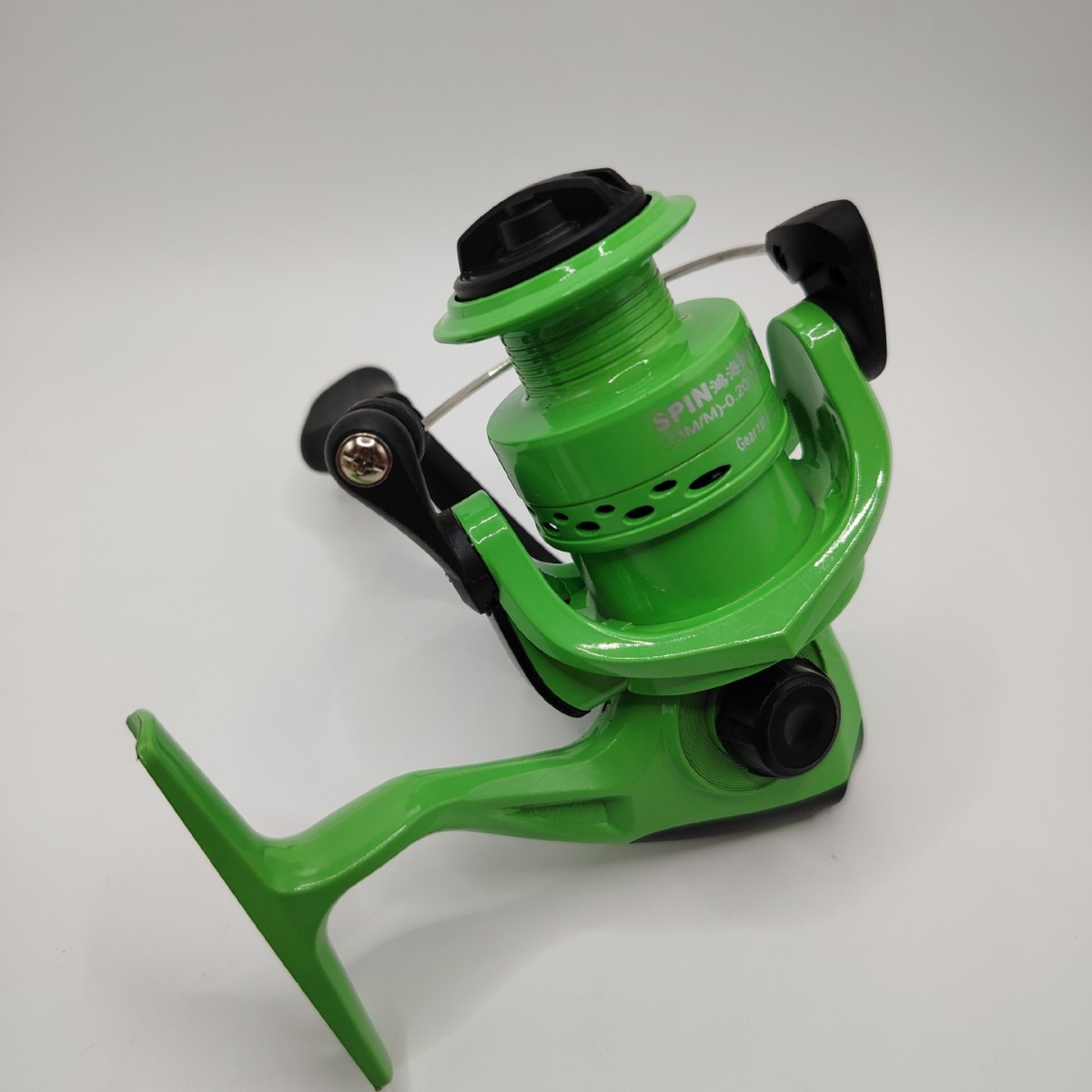 Carrete de pesca giratorio Out - Fishing Rod Surf reseña y precio